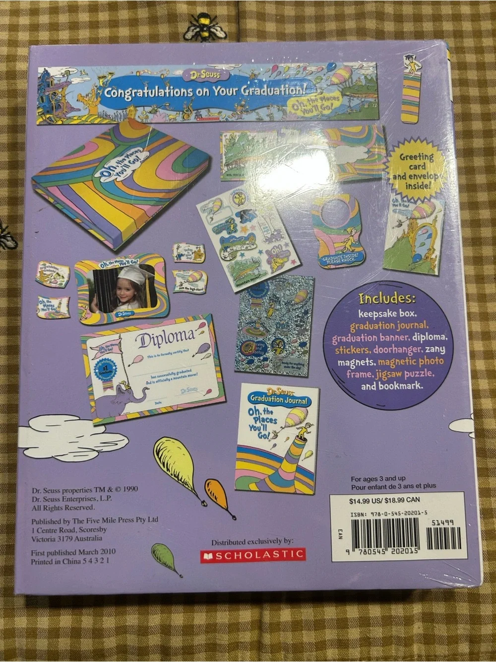 Scholastic Dr. Seuss Happy Graduation Gift Set: “Oh, the places that you”ll go!